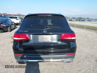 2018 Mercedes-Benz GLC 300 z VIN WDC0G4JB0JV029239, wystawiony jako IAAI lot #42050508 z przebiegiem 94 463 mil mil oraz . Historia ofert i sprzedaży dostępna na DreamBid. Obrazek 16.