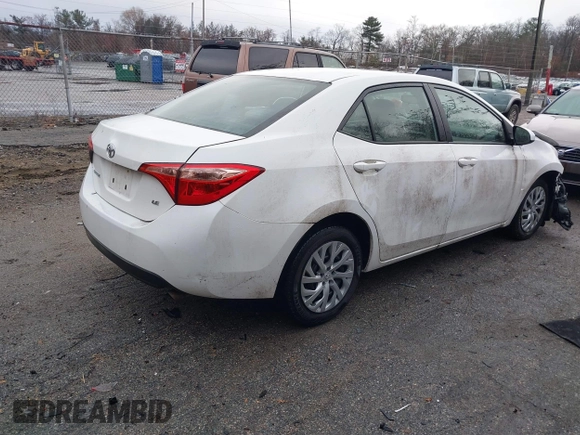 2018 Toyota Corolla L z VIN 2T1BURHEXJC071036, wystawiony jako IAAI lot #41213119 z przebiegiem 56 567 mil mil oraz . Historia ofert i sprzedaży dostępna na DreamBid. Obrazek 4.