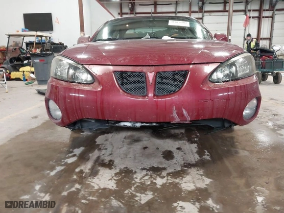 2005 Pontiac Grand Prix with VIN 2G2WP522X51281175, listed as a IAAI auction lot 41615203 with 181,072 mi miles. Bid and sale history available at carsss.com. Image 6.