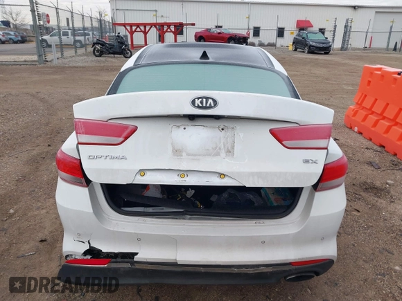 2016 Kia Optima EX with VIN 5XXGU4L31GG027250, listed as a IAAI auction lot 41881343 with 135,635 mi miles. Bid and sale history available at carsss.com. Image 16.