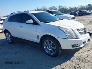 2010 Cadillac SRX Performance Collection with VIN 3GYFNBEY5AS643583, listed as a IAAI auction lot 41638630 with 137,431 mi miles. Bid and sale history available at carsss.com. Image 1.
