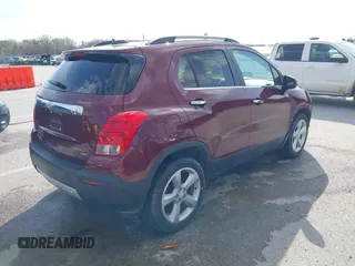2016 Chevrolet Trax LTZ with VIN 3GNCJRSB3GL161721, listed as a IAAI auction lot 41877282 with 108,709 mi miles. Bid and sale history available at carsss.com. Image 4.