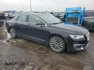 2019 Lincoln MKZ Standard with VIN 3LN6L5A91KR623587, listed as a Copart auction lot 43203785 with 31,521 mi miles and Clean Title. Bid and sale history available at carsss.com. Image 4.