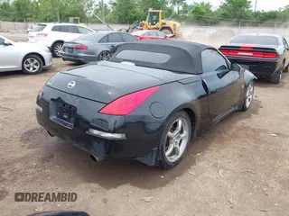 2006 Nissan 350Z Touring z VIN JN1AZ36A76M456514, wystawiony jako IAAI lot #42266616 z przebiegiem 129 729 mil mil oraz . Historia ofert i sprzedaży dostępna na DreamBid. Obrazek 4.