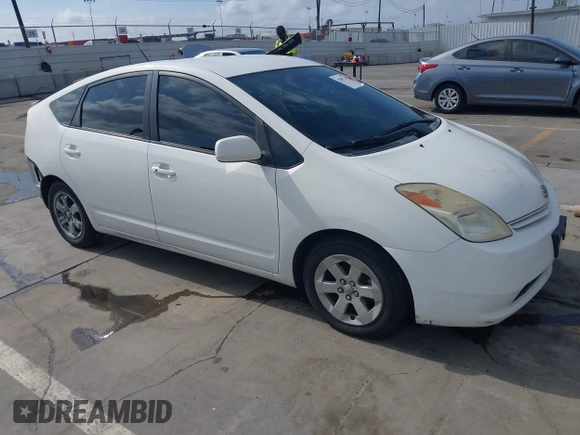 2005 Toyota Prius with VIN JTDKB20U553119699, listed as a IAAI auction lot 42087112 with 212,465 mi miles. Bid and sale history available at carsss.com. Image 1.