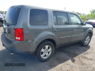 2009 Honda Pilot EX-L z VIN 5FNYF48549B000929, wystawiony jako IAAI lot #42335147 z przebiegiem 98 908 mil mil oraz . Historia ofert i sprzedaży dostępna na DreamBid. Obrazek 4.