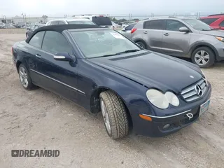 2009 Mercedes-Benz CLK 350 with VIN WDBTK56F69T109623, listed as a IAAI auction lot 42692297 with 111,140 mi miles and . Bid and sale history available at DreamBid. Image 1.