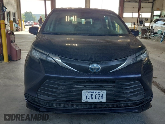 2022 Toyota Sienna LE с VIN 5TDKSKFC8NS070785, выставлен на аукционе IAAI как лот 42564790 с пробегом 110 993 миль миль и . История ставок и продаж доступна на DreamBid. Изображение 23.