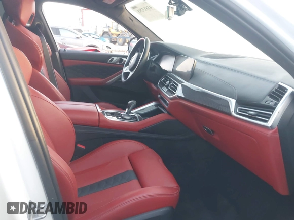 2022 BMW X6 M with VIN 5YMCY0C03N9J18331, listed as a IAAI auction lot 41815291 with 14,907 mi miles. Bid and sale history available at carsss.com. Image 5.