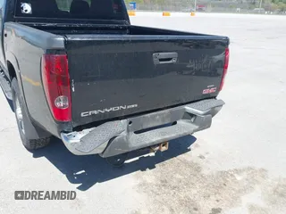 2005 GMC Canyon 1SB SLE Z85 with VIN 1GTDT136658200811, listed as a IAAI auction lot 42040808 with 188,307 mi miles. Bid and sale history available at carsss.com. Image 6.