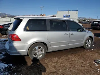 2010 Volkswagen Routan SE with VIN 2V4RW3D18AR202351, listed as a Copart auction lot 51469075 with 167,027 mi miles and Clean Title. Bid and sale history available at carsss.com. Image 3.