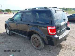 2011 Ford Escape Limited z VIN 1FMCU0EG7BKA13807, wystawiony jako IAAI lot #42661778 z przebiegiem 213 824 mil mil oraz . Historia ofert i sprzedaży dostępna na DreamBid. Obrazek 3.
