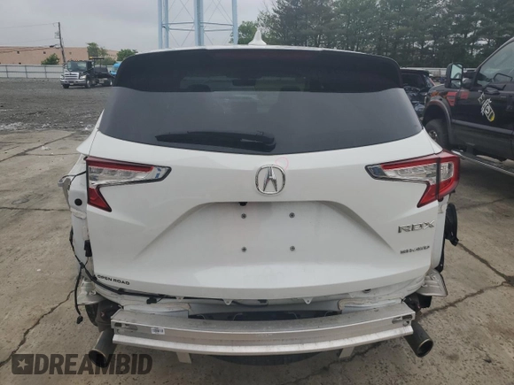 2021 Acura RDX Technology with VIN 5J8TC2H56ML030383, listed as a Copart auction lot 57360605 with 38,732 mi miles and Salvage title. Bid and sale history available at DreamBid. Image 6.