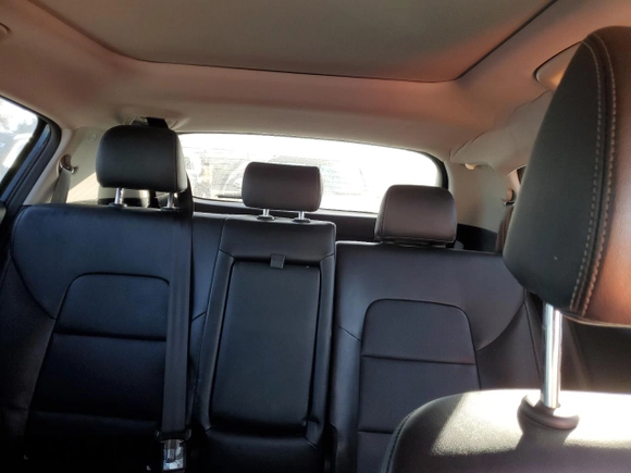 2021 Kia Sportage EX with VIN KNDPN3AC0M7876820, listed as a Copart auction lot 43439205 with 46,468 mi miles and Salvage title. Bid and sale history available at DreamBid. Image 10.