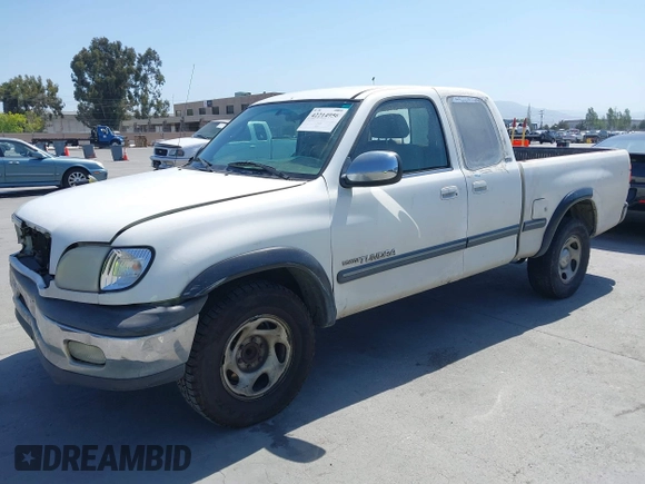 2000 Toyota Tundra SR5 with VIN 5TBRT341XYS089919, listed as a IAAI auction lot 42214956 with 357,048 mi miles and . Bid and sale history available at DreamBid. Image 2.