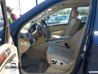 2011 Mercedes-Benz M 350 z VIN 4JGBB2FB7BA685002, wystawiony jako IAAI lot #42217629 z przebiegiem 129 207 mil mil oraz . Historia ofert i sprzedaży dostępna na DreamBid. Obrazek 5.