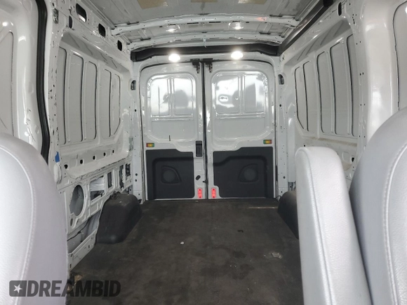 2019 Ford Transit z VIN 1FTYR2CM7KKB04463, wystawiony jako Copart lot #48889585 z przebiegiem 88 264 mil mil oraz Szkoda całkowita • Salvage title. Historia ofert i sprzedaży dostępna na DreamBid. Obrazek 10.