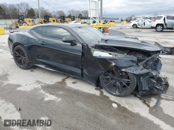 2016 Chevrolet Camaro 1SS z VIN 1G1FF1R75G0147853, wystawiony jako Copart lot #47943835 z przebiegiem Nie podano mil oraz Szkoda całkowita • Salvage title. Historia ofert i sprzedaży dostępna na DreamBid. Obrazek 4.
