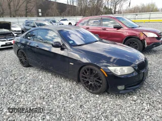 2011 BMW 3 Series 335i xDrive с VIN WBAKF9C51BE262129, выставлен на аукционе Copart как лот 52133195 с пробегом 99 942 миль миль и Чистый • Clean title. История ставок и продаж доступна на DreamBid. Изображение 4.