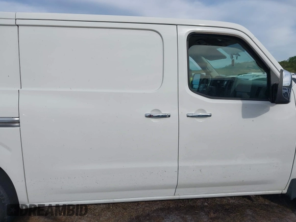 2018 Nissan NV SV with VIN 1N6AF0KY0JN815953, listed as a IAAI auction lot 40601820 with 1 mi miles. Bid and sale history available at carsss.com. Image 13.