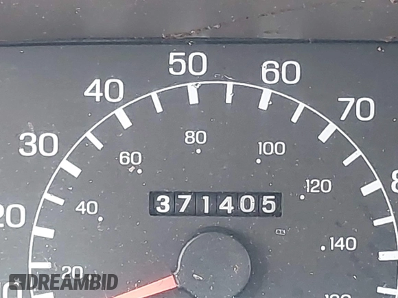 2000 Ford Super Duty F-250 XL with VIN 1FTNW21F8YEA59623, listed as a IAAI auction lot 41263825 with 371,405 mi miles. Bid and sale history available at carsss.com. Image 16.