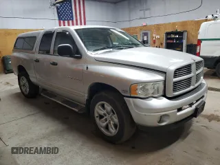2004 Dodge 1500 ST with VIN 1D3HU18D04J113572, listed as a Copart auction lot 72674424 with 106,337 mi miles and Clean Title. Bid and sale history available at carsss.com. Image 4.
