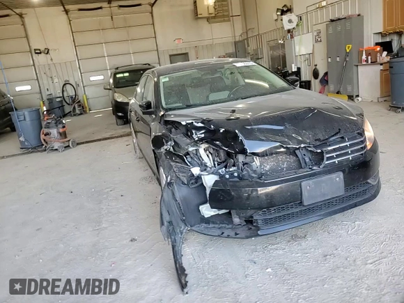 2014 Volkswagen Passat SE z VIN 1VWBN7A35EC121511, wystawiony jako Copart lot #48156315 z przebiegiem 136 472 mil mil oraz Szkoda całkowita • Salvage title. Historia ofert i sprzedaży dostępna na DreamBid. Obrazek 13.