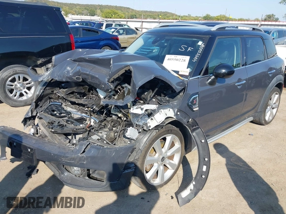 2019 MINI Countryman Cooper S с VIN WMZYT3C55K3E97201, выставлен на аукционе IAAI как лот 40550228 с пробегом Не указан миль и . История ставок и продаж доступна на DreamBid. Изображение 2.