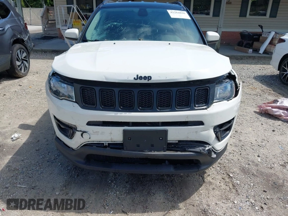 2021 Jeep Compass Latitude z VIN 3C4NJDBB8MT555358, wystawiony jako IAAI lot #42262036 z przebiegiem 67 917 mil mil oraz . Historia ofert i sprzedaży dostępna na DreamBid. Obrazek 6.