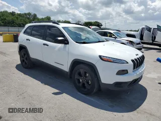 2017 Jeep Cherokee Altitude z VIN 1C4PJLAS3HW541226, wystawiony jako Copart lot #61276275 z przebiegiem 117 934 mil mil oraz Szkoda całkowita • Salvage title. Historia ofert i sprzedaży dostępna na DreamBid. Obrazek 4.
