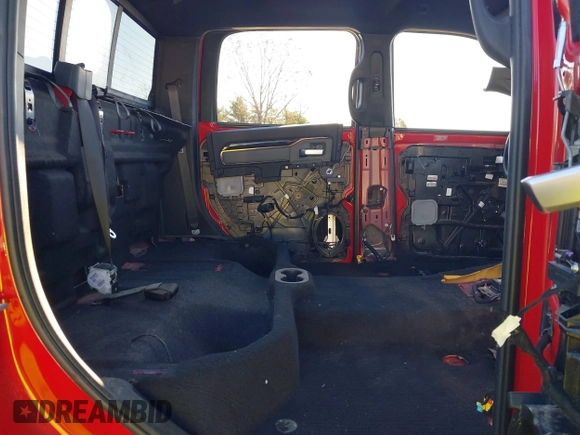 2020 Ram 2500 Power Wagon с VIN 3C6TR5EJ4LG297928, выставлен на аукционе IAAI как лот 40409115 с пробегом Не указан миль и . История ставок и продаж доступна на DreamBid. Изображение 8.