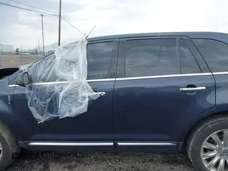 2013 Lincoln MKX z VIN 2LMDJ8JKXDBL40306, wystawiony jako IAAI lot #42163230 z przebiegiem 148 248 mil mil oraz . Historia ofert i sprzedaży dostępna na DreamBid. Obrazek 14.