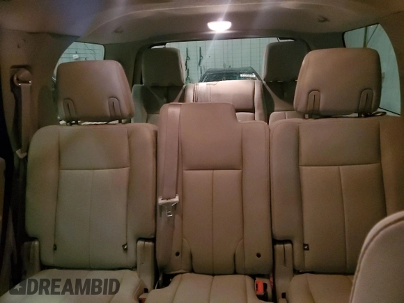 2011 Ford Expedition XL with VIN 1FMJU1G56BEF51230, listed as a Copart auction lot 48035475 with 250,823 mi miles and Non repairable. Bid and sale history available at DreamBid. Image 10.