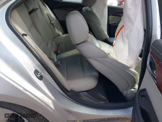 2015 Cadillac ATS Sedan Luxury RWD with VIN 1G6AB5RXXF0123831, listed as a IAAI auction lot 40754245 with 1 mi miles. Bid and sale history available at carsss.com. Image 8.