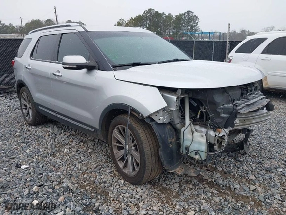 2018 Ford Explorer Limited with VIN 1FM5K7F8XJGA89666, listed as a IAAI auction lot 41334145 with 131,437 mi miles. Bid and sale history available at carsss.com. Image 1.