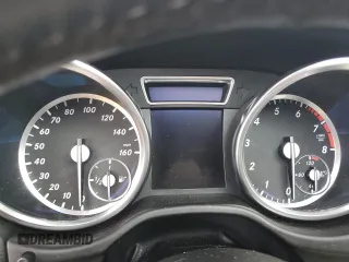 2015 Mercedes-Benz G-Class G 550 with VIN WDCYC3HF6FX241088, listed as a Copart auction lot 73836084 with 0 mi miles and Salvage Title. Bid and sale history available at carsss.com. Image 9.