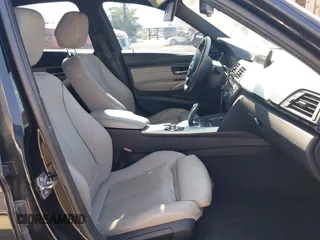 2013 BMW 3 Series 328i xDrive с VIN WBA3B3C51DF543955, выставлен на аукционе IAAI как лот 42510430 с пробегом 87 280 миль миль и . История ставок и продаж доступна на DreamBid. Изображение 5.