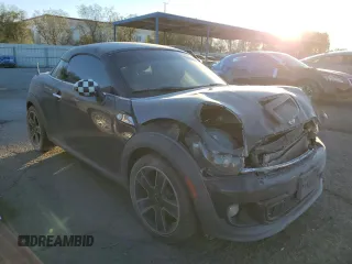 2012 MINI Coupe S z VIN WMWSX3C55CT155429, wystawiony jako Copart lot #78285654 z przebiegiem 78 238 mil mil oraz Szkody całkowita. Historia ofert i sprzedaży dostępna na DreamBid. Obrazek 4.