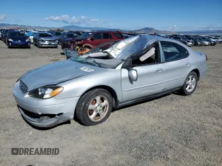 2003 Ford Taurus SES Standard with VIN 1FAFP55U43G262071, listed as a Copart auction lot 72073504 with 156,800 mi miles and Clean Title. Bid and sale history available at carsss.com. Image 1.