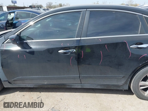 2013 Nissan Altima SV with VIN 1N4AL3AP5DN583737, listed as a IAAI auction lot 41784167 with 184,862 mi miles and . Bid and sale history available at DreamBid. Image 14.