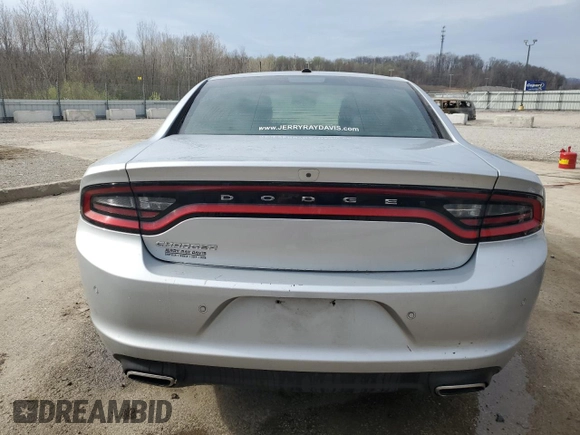 2020 Dodge Charger SXT z VIN 2C3CDXBG8LH103434, wystawiony jako Copart lot #51003595 z przebiegiem 77 400 mil mil oraz Szkoda całkowita • Salvage title. Historia ofert i sprzedaży dostępna na DreamBid. Obrazek 6.
