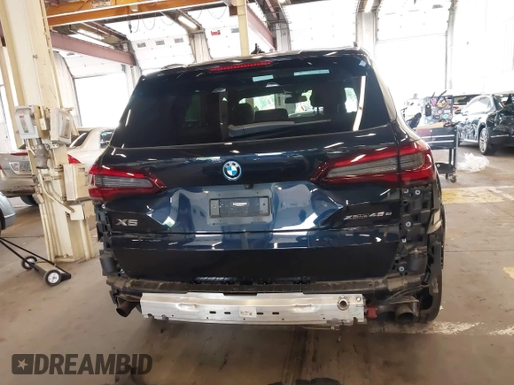 2022 BMW X5 xDrive45e with VIN 5UXTA6C05N9L41274, listed as a IAAI auction lot 42247190 with 18,701 mi miles and . Bid and sale history available at DreamBid. Image 17.