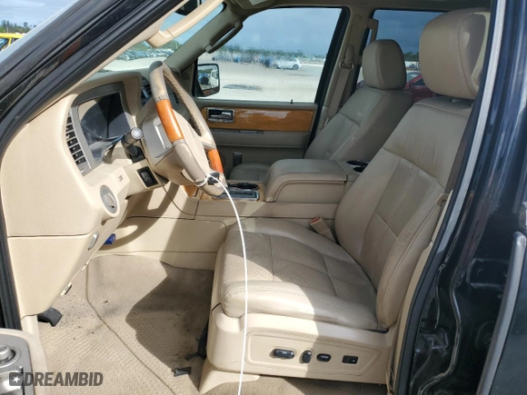 2008 Lincoln Navigator with VIN 5LMFU27578LJ03706, listed as a Copart auction lot 79924234 with 241,965 mi miles and Salvage Title. Bid and sale history available at carsss.com. Image 7.