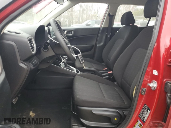 2021 Hyundai Venue SE with VIN KMHRB8A39MU066548, listed as a Copart auction lot 49152605 with 64,568 mi miles and Salvage Title. Bid and sale history available at DreamBid. Image 7.