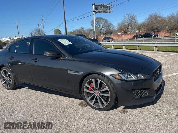 2019 Jaguar XE with VIN SAJAG4FV7KCP48855, listed as a Copart auction lot 48998825 with 98,923 mi miles and Clean Title. Bid and sale history available at DreamBid. Image 1.