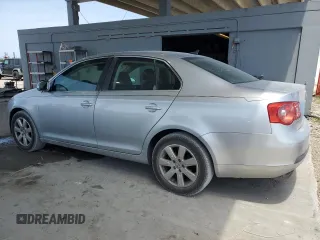 2007 Volkswagen Jetta 2.5 с VIN 3VWSF71K57M111597, выставлен на аукционе Copart как лот 56305925 с пробегом 192 127 миль миль и На запчасти • Non repairable. История ставок и продаж доступна на DreamBid. Изображение 2.