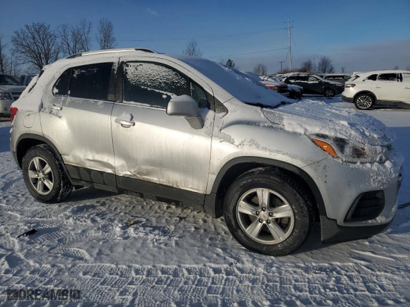 2020 Chevrolet Trax LT with VIN KL7CJLSB3LB319828, listed as a Copart auction lot 46101025 with 53,671 mi miles and Salvage Title. Bid and sale history available at carsss.com. Image 4.