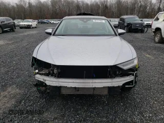 2019 Audi A6 Prestige with VIN WAUM2BF22KN109921, listed as a Copart auction lot 36737853 with 42,096 mi miles. Bid and sale history available at carsss.com. Image 5.