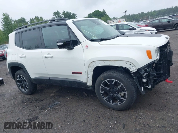 2023 Jeep Renegade Trailhawk z VIN ZACNJDC17PPP43612, wystawiony jako IAAI lot #42486733 z przebiegiem 17 658 mil mil oraz . Historia ofert i sprzedaży dostępna na DreamBid. Obrazek 14.