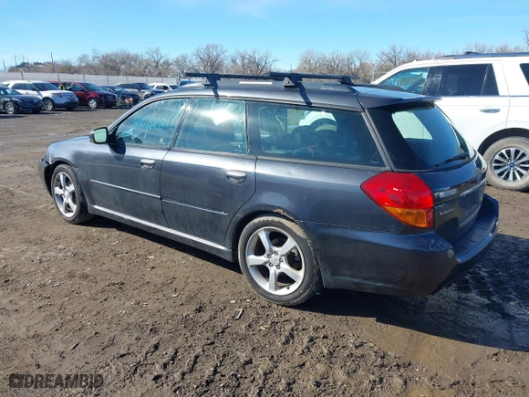 2007 Subaru Legacy Wagon Special Edition with VIN 4S3BP616877331937, listed as a IAAI auction lot 41626081 with 218,422 mi miles. Bid and sale history available at carsss.com. Image 3.